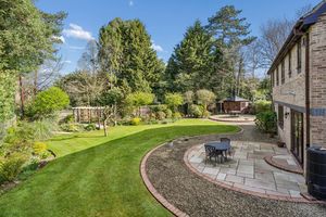 Photo 4- click for photo gallery